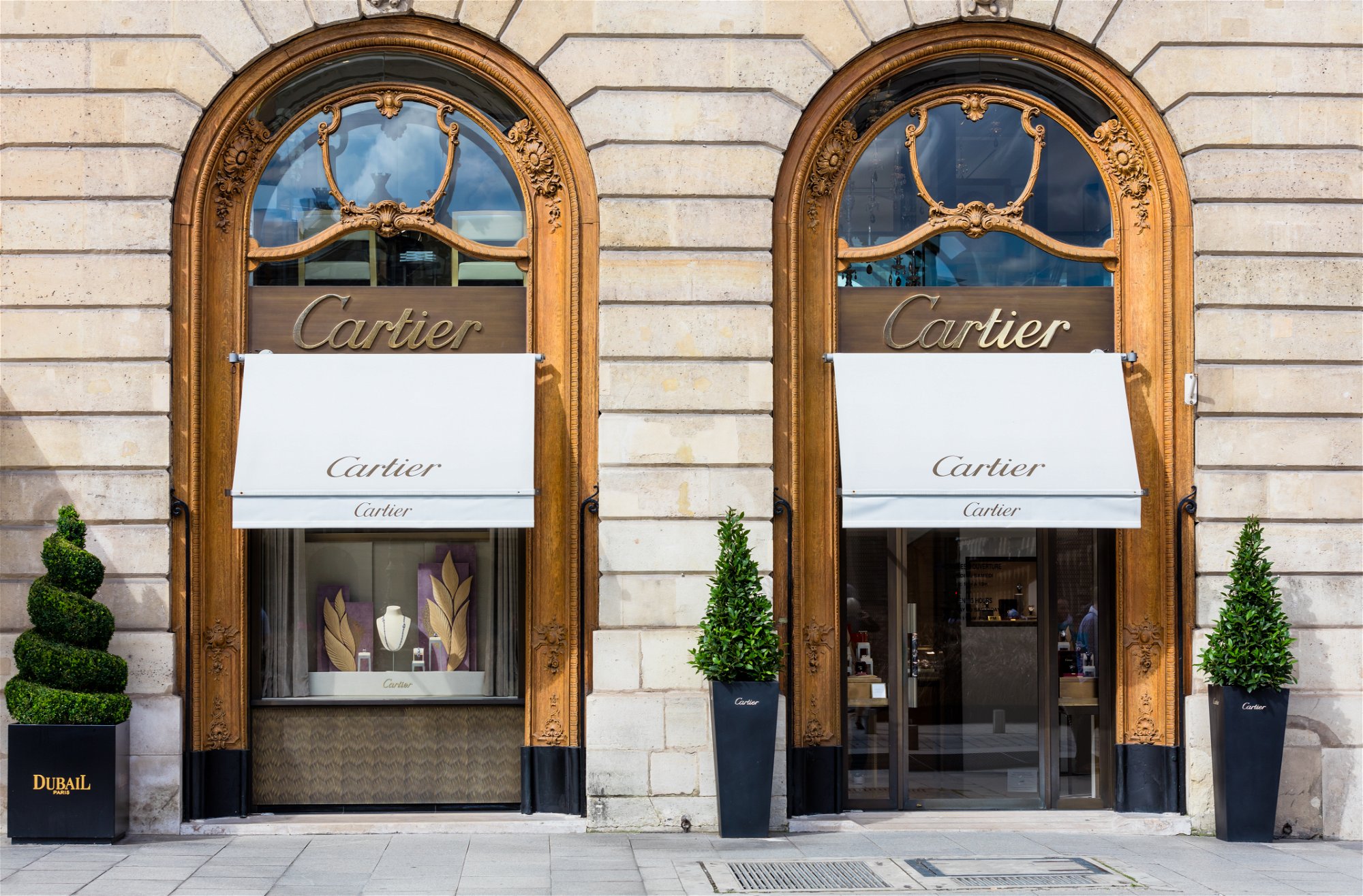 Cartier vs Tiffany Jewellery