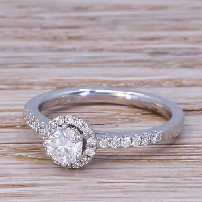 064 carat round brilliant cut diamond halo ring 18k white gold