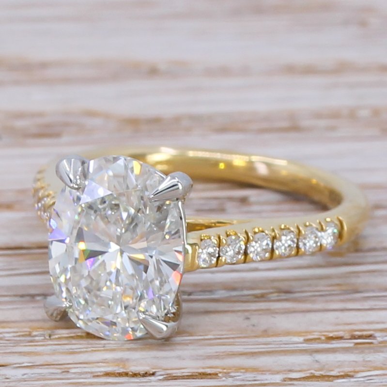 302 carat oval brilliant cut diamond engagement ring 18k gold