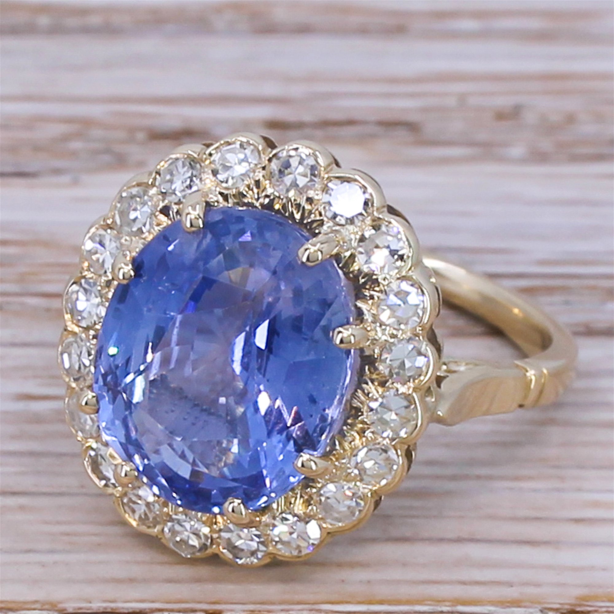Vintage Ceylon Sapphire & Diamond 18ct Gold Cluster Engagement Ring –  Ellibelle Jewellery