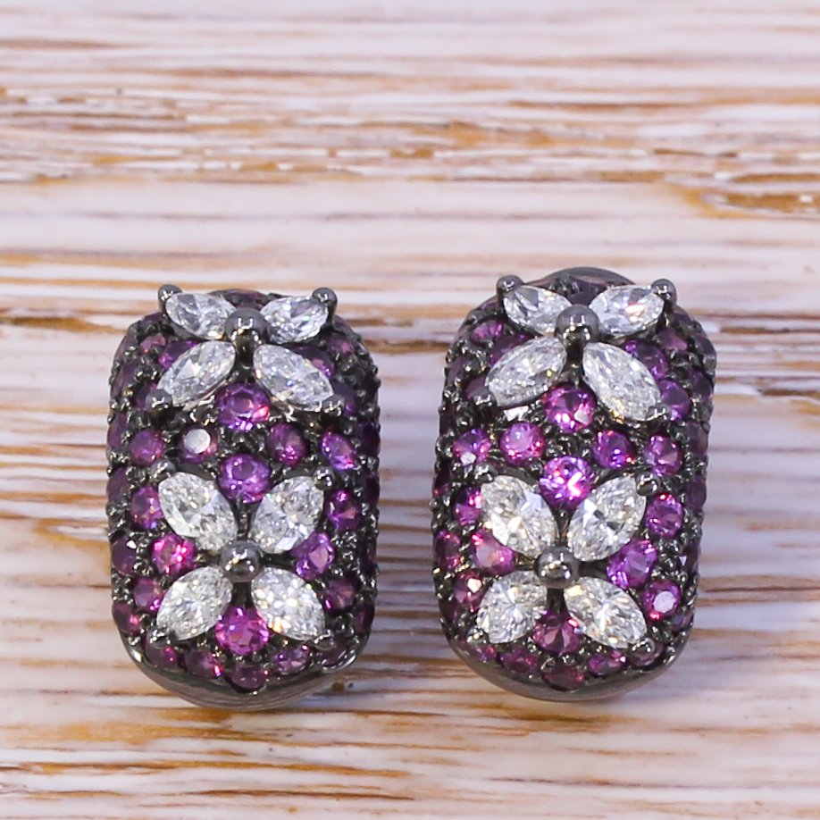 Antique Black Enamel Diamond and Gold Earrings - Antique Jewelry | Vintage  Rings | Faberge EggsAntique Jewelry | Vintage Rings | Faberge Eggs